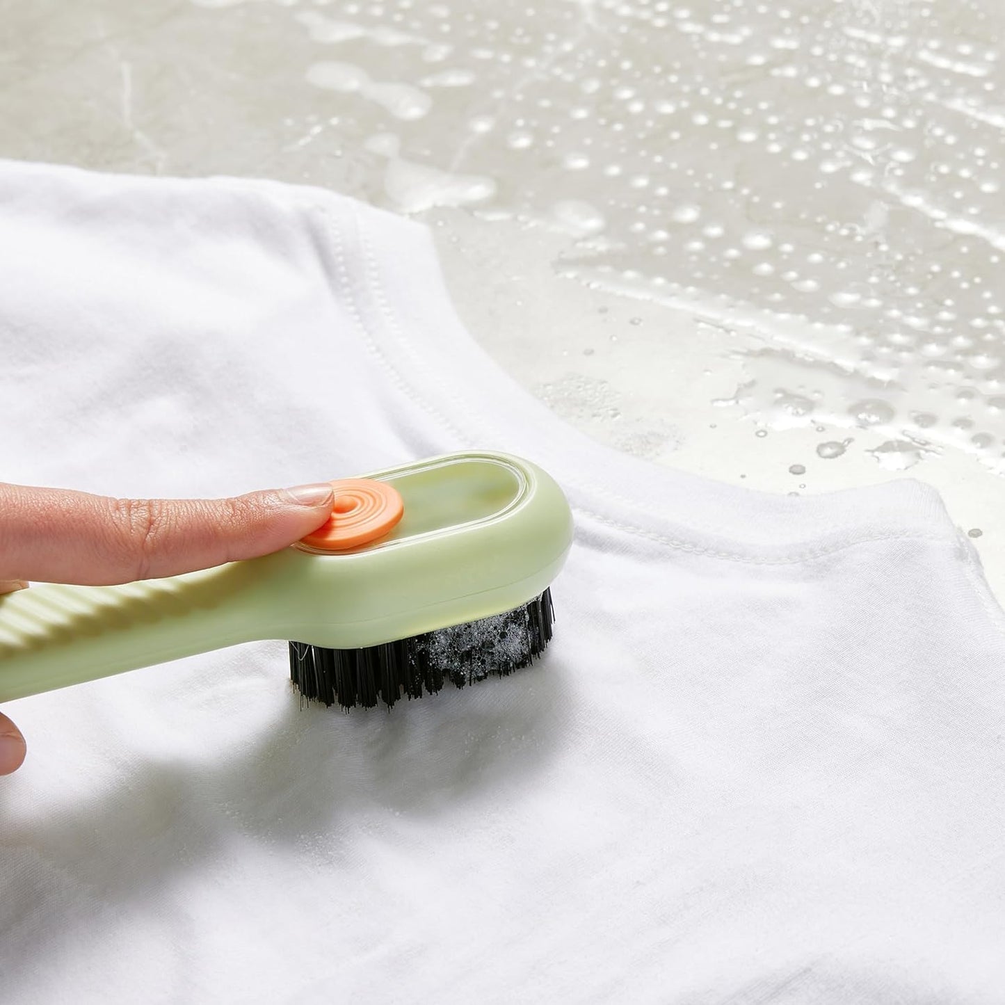 MULTI-FUNCTIONAL SCRUBBING BRUSH